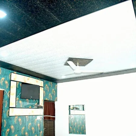 Radhey Krishna Home Stay Mathura Exterior photo